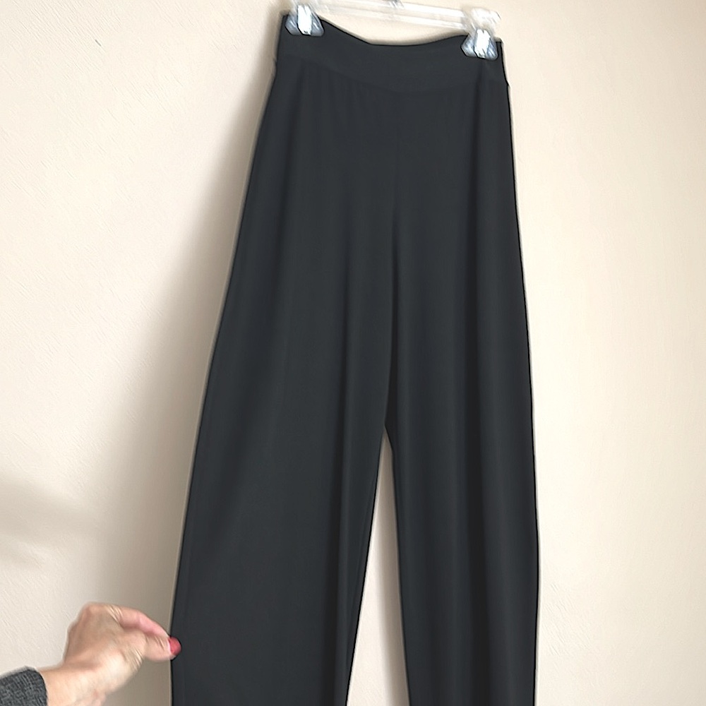 Unique Black Pant with Slight Balloon Style Can Be Dressed Up or Down
